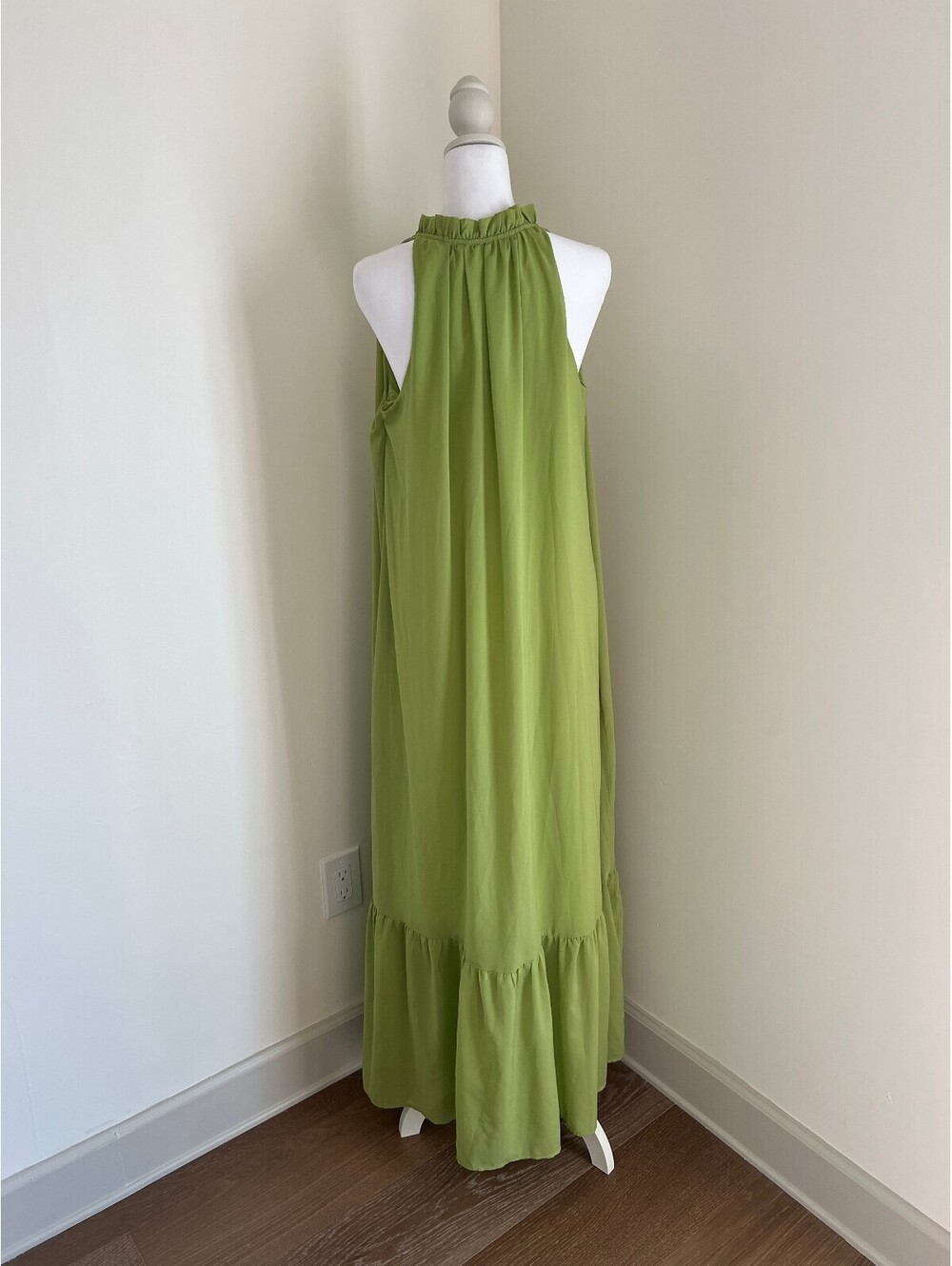 Badgley Mischka - Green Halter Neck Maxi Dress with Ruffle Hem, Size 4 - Picture 6 of 9